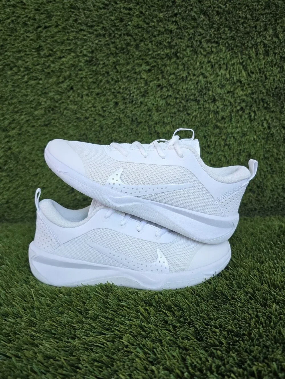 Nike Omni Multi-Court Sneakers